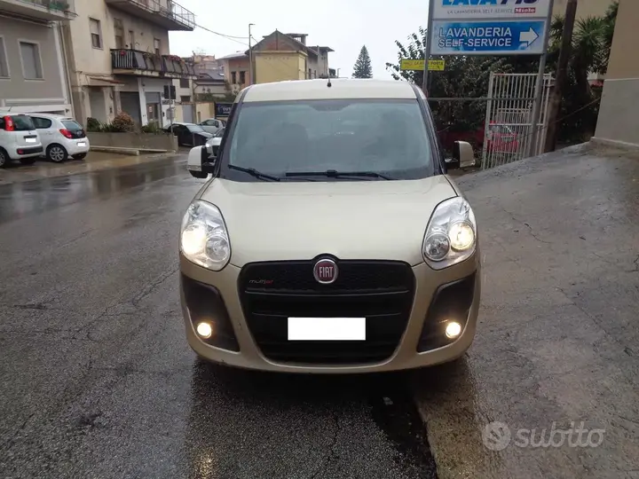 Fiat Doblò 2011 photo 3