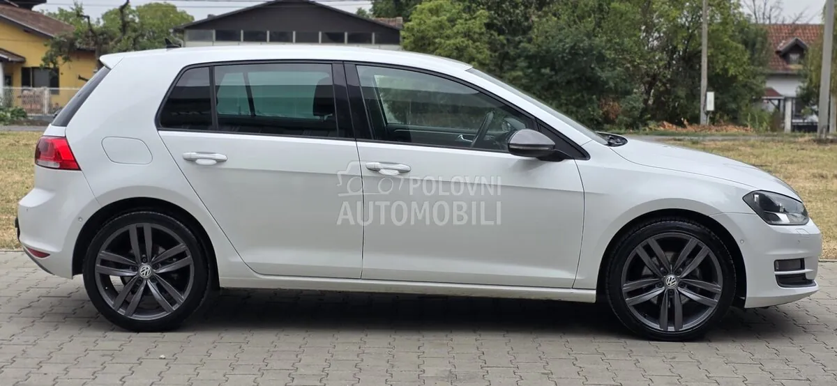 Volkswagen Golf 2013 photo 4