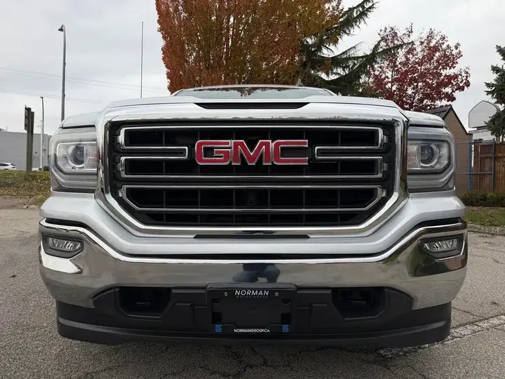 GMC Sierra 1500 2018 photo 2