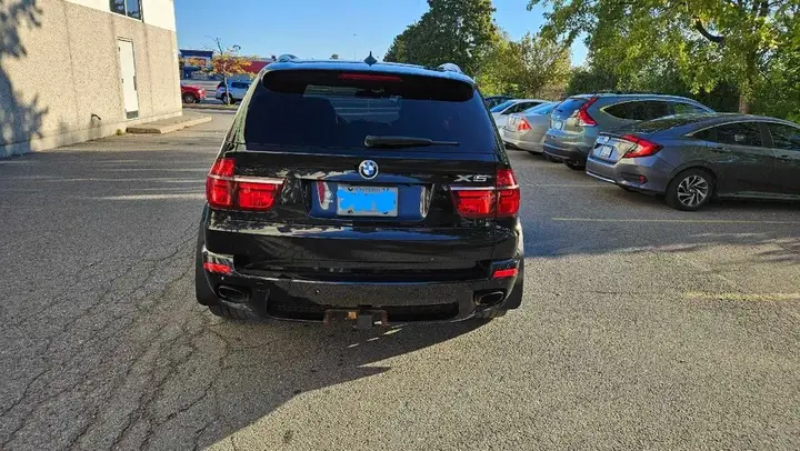 BMW X5 2013 photo 2