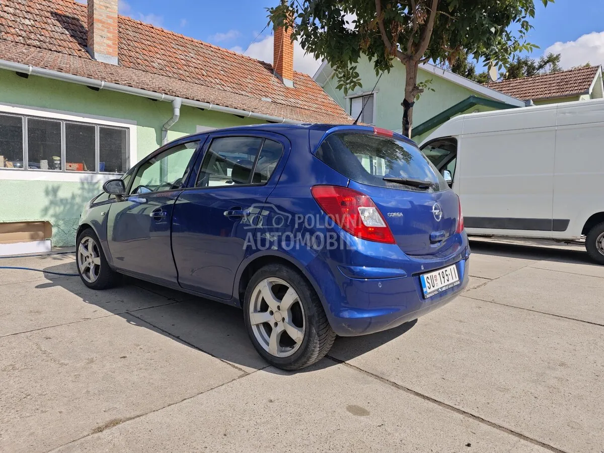 Opel Corsa D 2008 photo 3