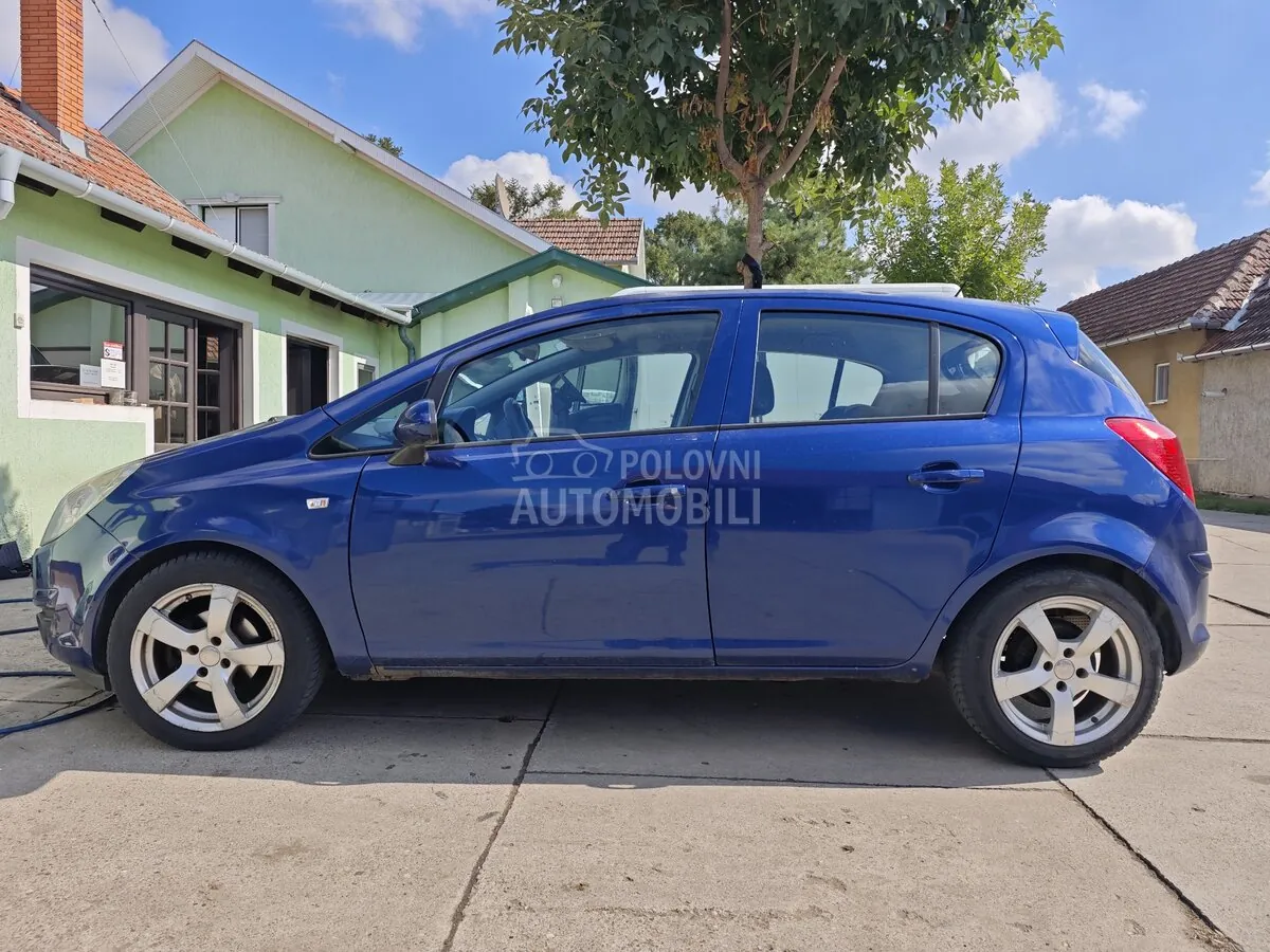 Opel Corsa D 2008 photo 2