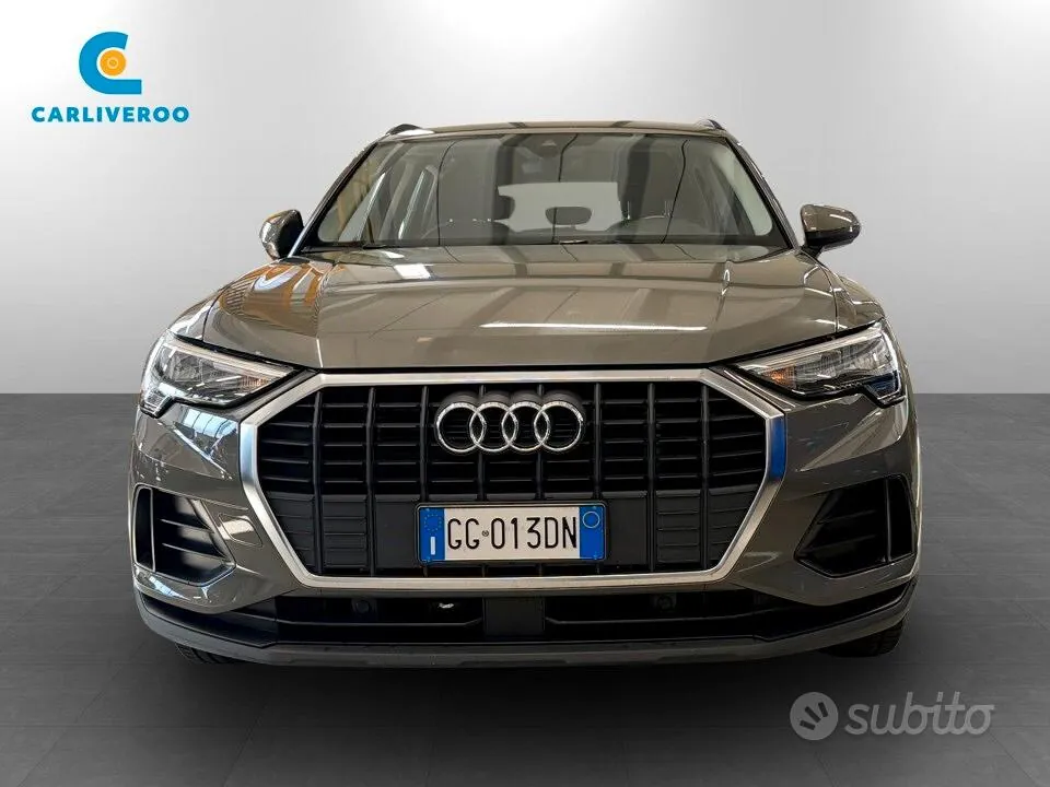Audi Q3 2021 photo 2