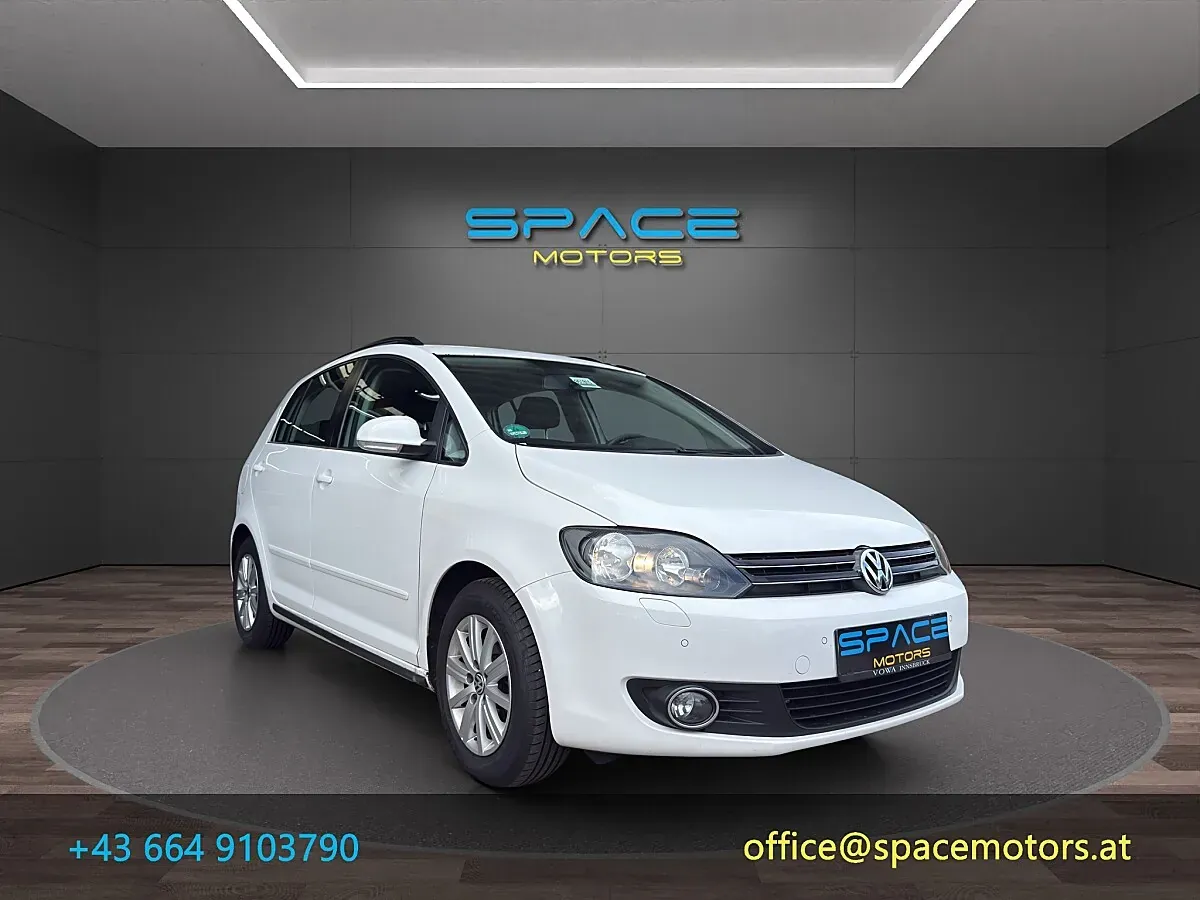Volkswagen Golf 2012 photo 3