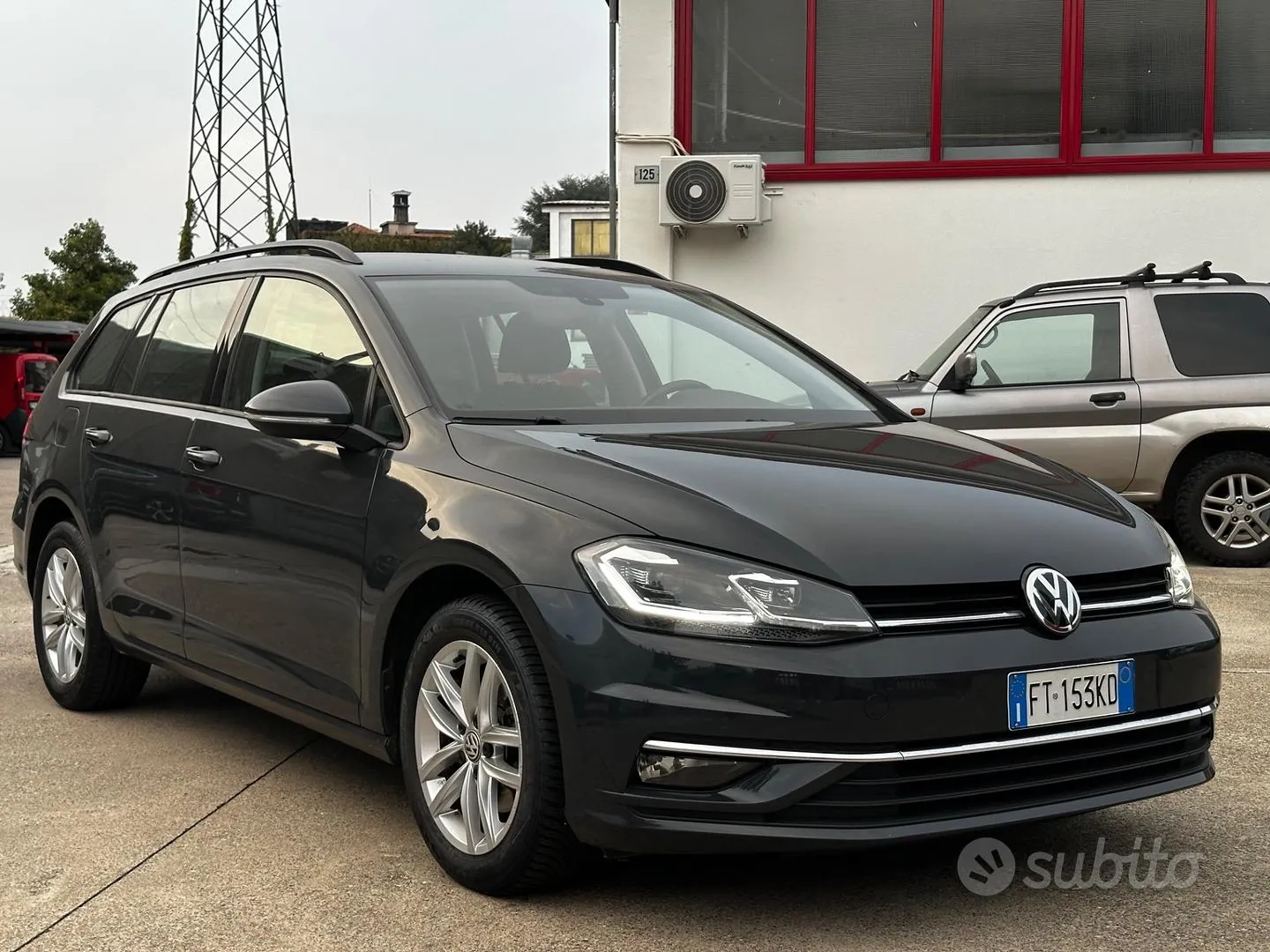Volkswagen Golf 2018 photo 2