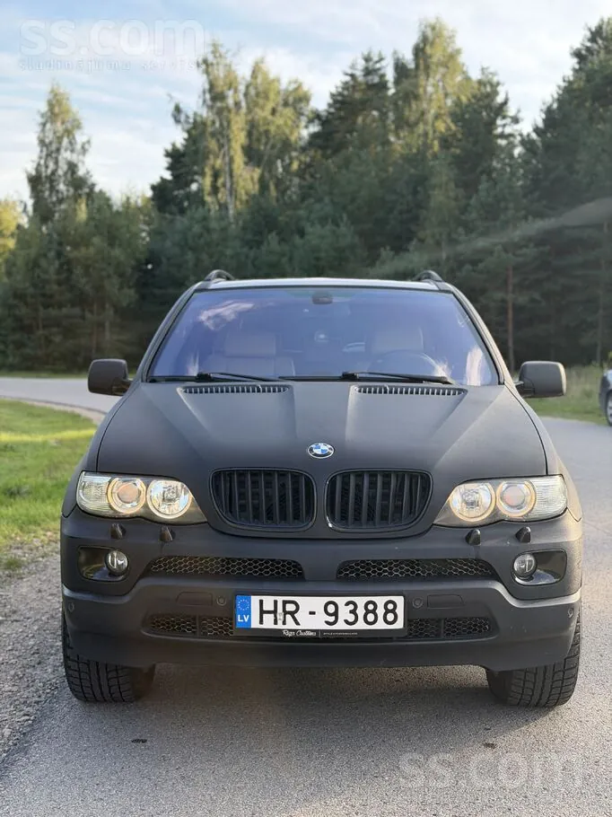 BMW X5 2004 photo 2