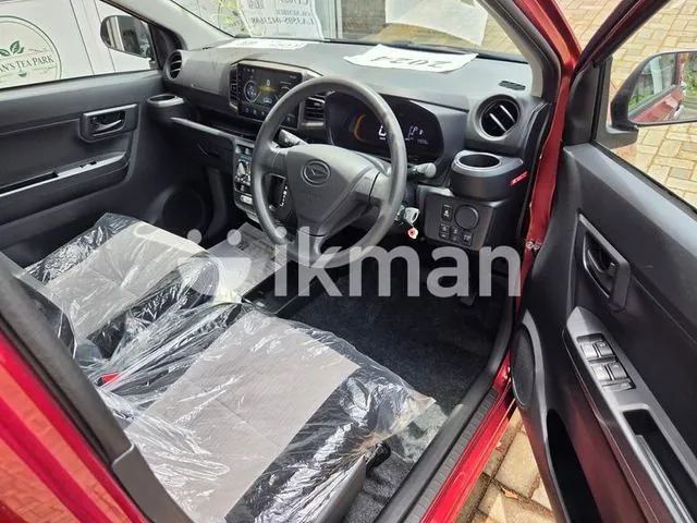 Daihatsu Mira 2024 photo 4