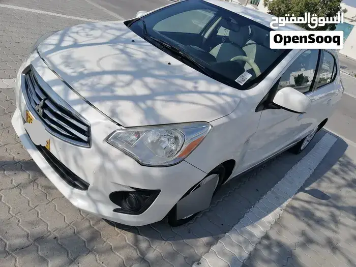 Mitsubishi Mirage 2019 photo 2