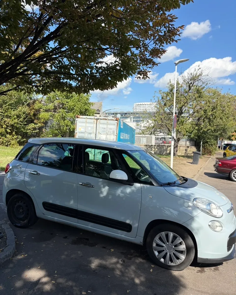 Fiat 500L 2013 photo 3