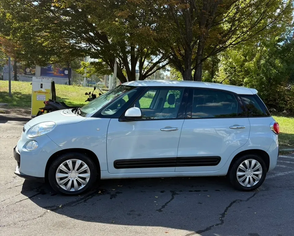 Fiat 500L 2013 photo 2