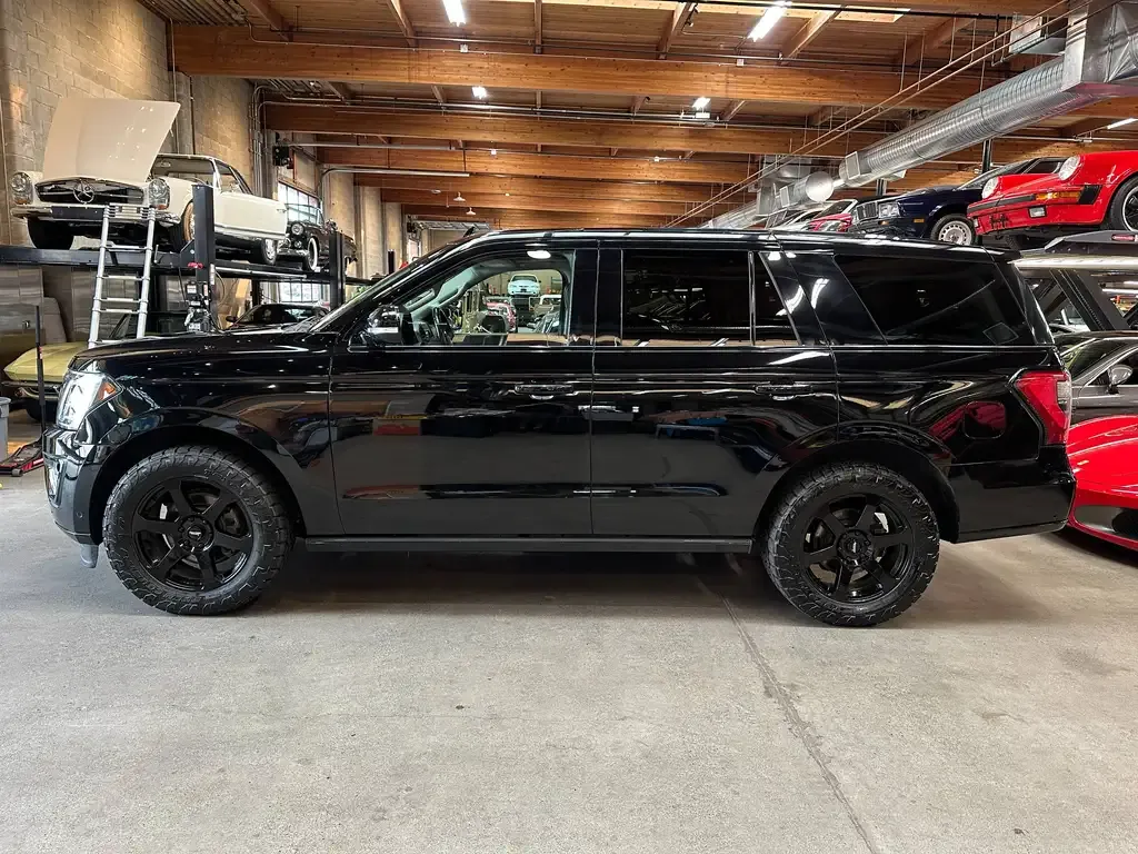 Ford Expedition 2018 photo 3