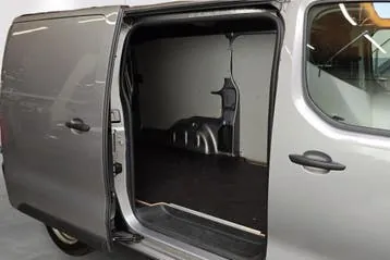 Toyota Proace Long 2024 photo 3
