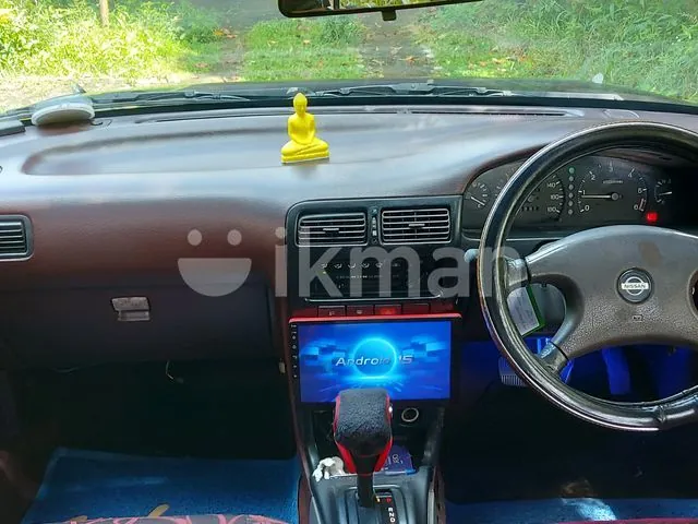 Nissan Sunny 1991 photo 3
