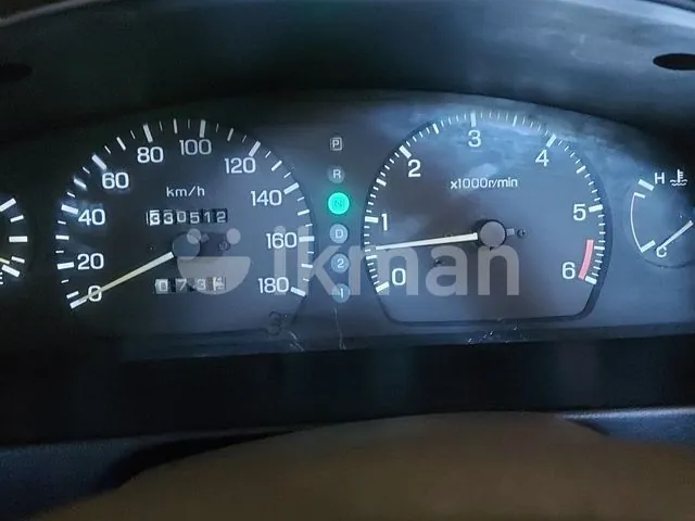 Nissan Sunny 1991 photo 5