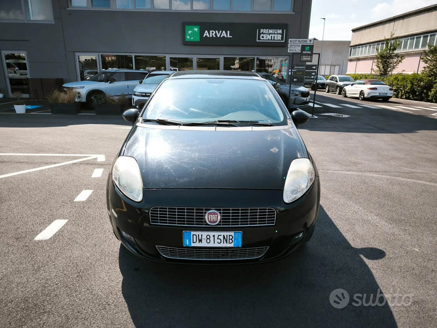 Fiat Grande Punto 2009 photo 2