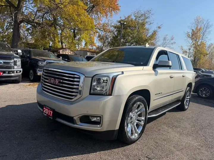 GMC Yukon Xl 2017 photo 3