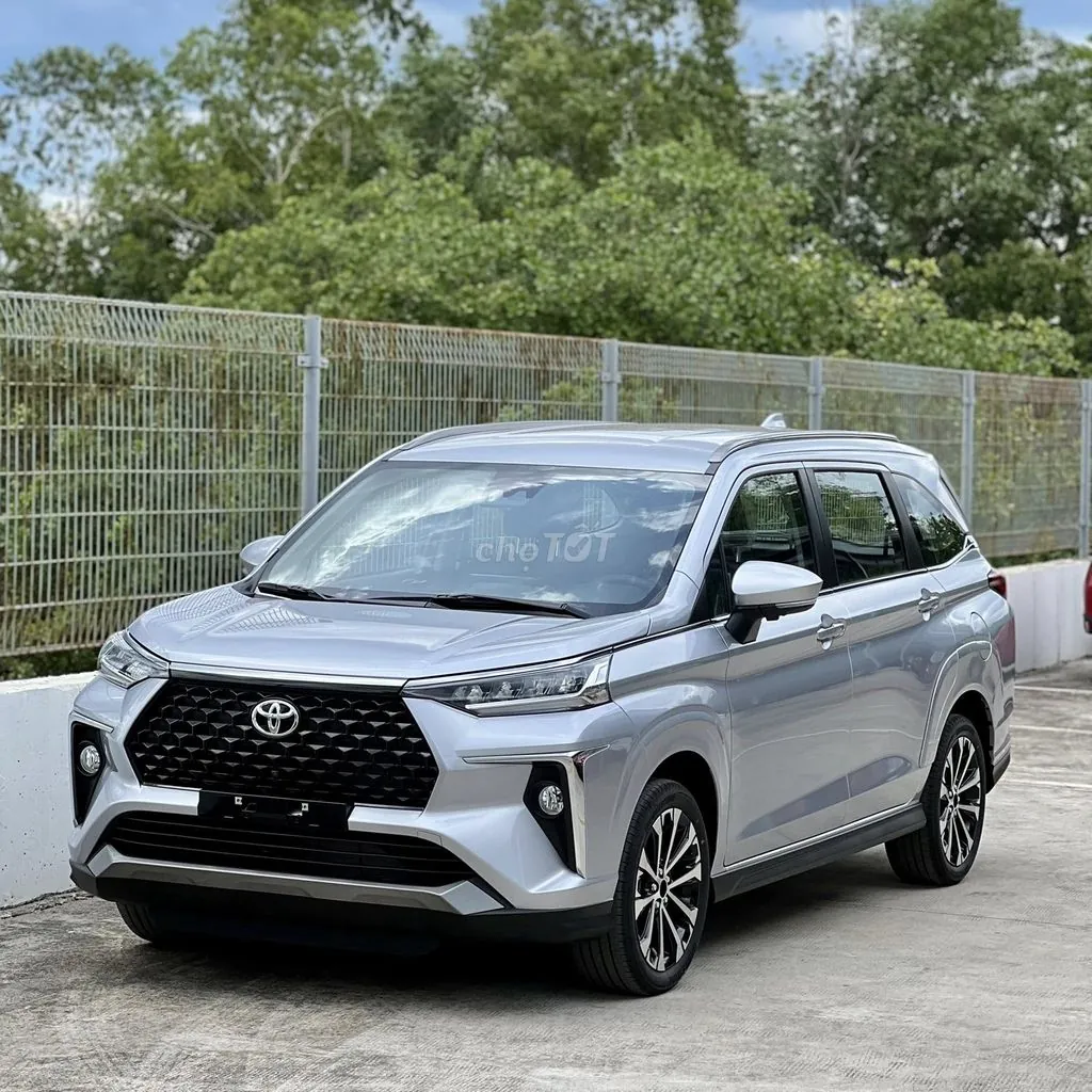 Toyota Veloz Cross 2026 photo 2