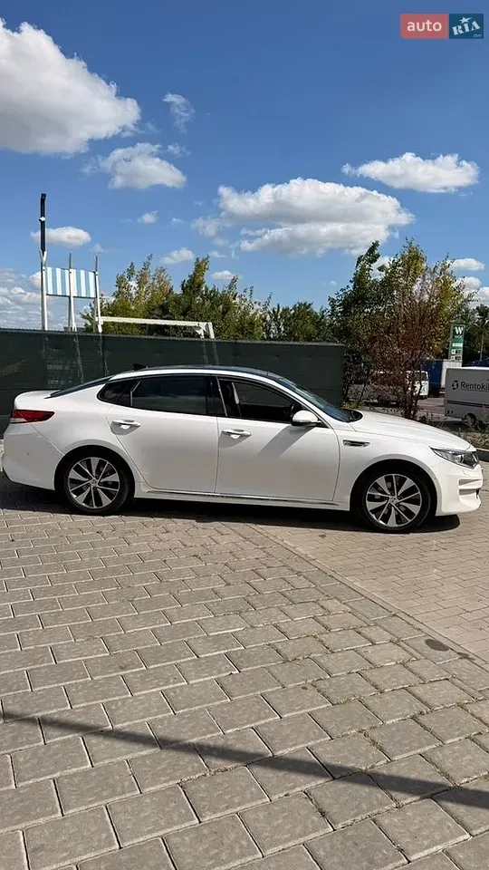 Kia Optima 2016 photo 5