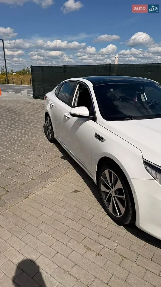 Kia Optima 2016 photo 4