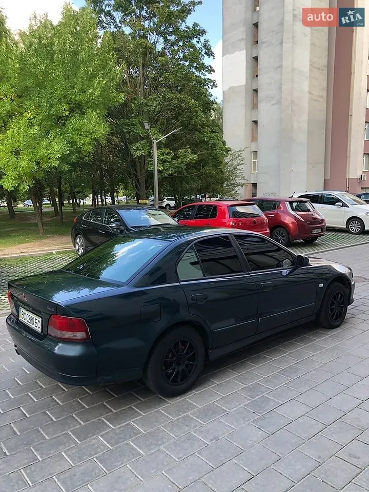 Mitsubishi Galant 1999 photo 4