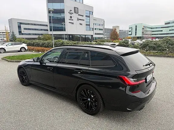 BMW 330E 2021 photo 2
