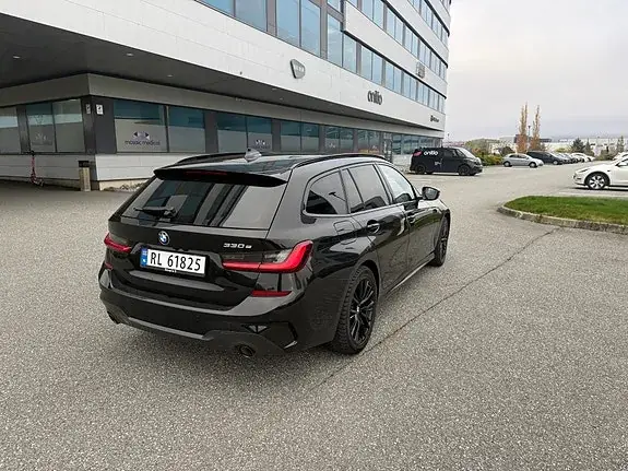 BMW 330E 2021 photo 5