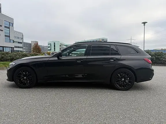 BMW 330E 2021 photo 3