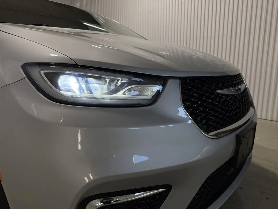 Chrysler Pacifica 2024 photo 5