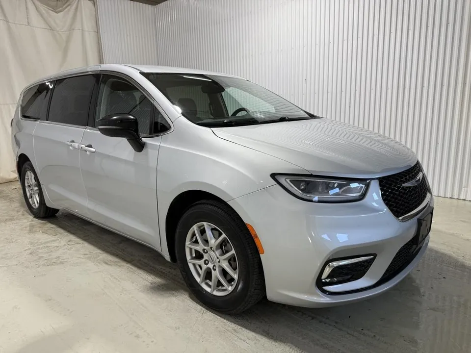 Chrysler Pacifica 2024 photo 4