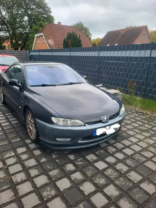 Peugeot 406