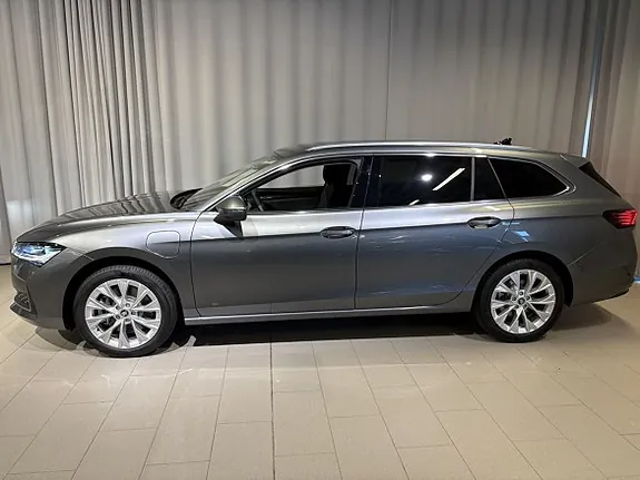 Skoda Superb 2026 photo 3