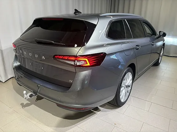Skoda Superb 2026 photo 4