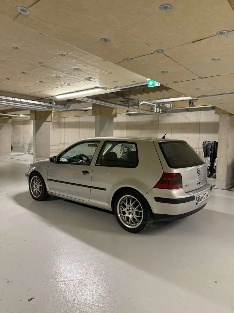 Volkswagen Golf 1999 photo 3