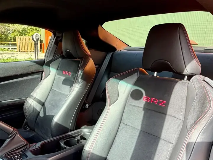 Subaru Brz 2020 photo 2