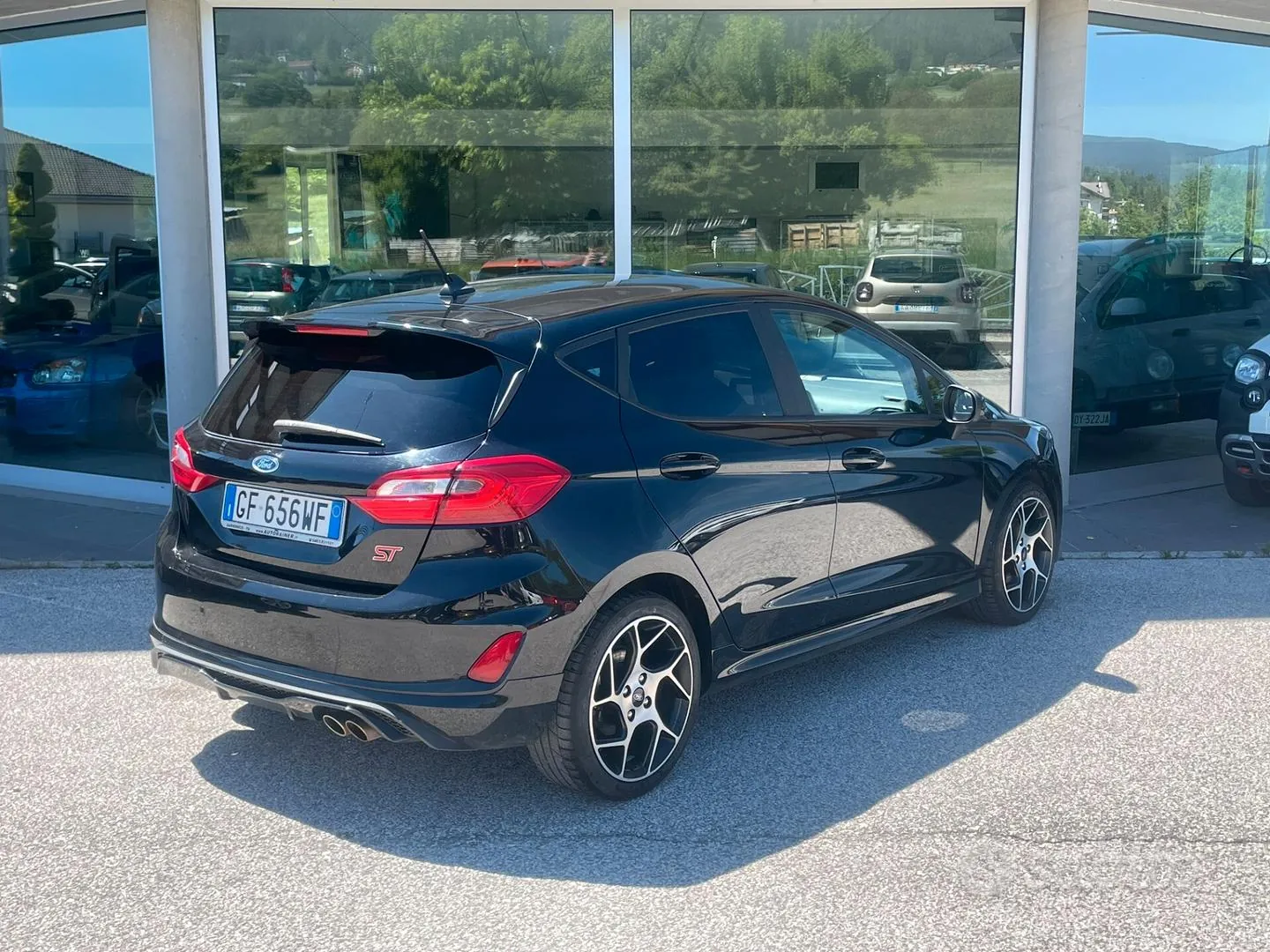 Ford Fiesta 2019 photo 2