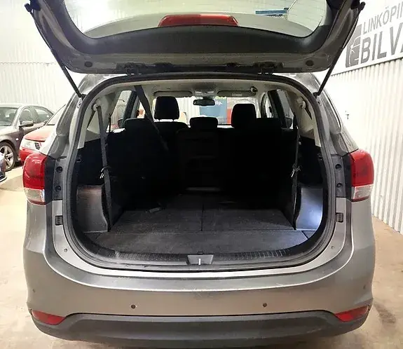 Kia Carens 2015 photo 5