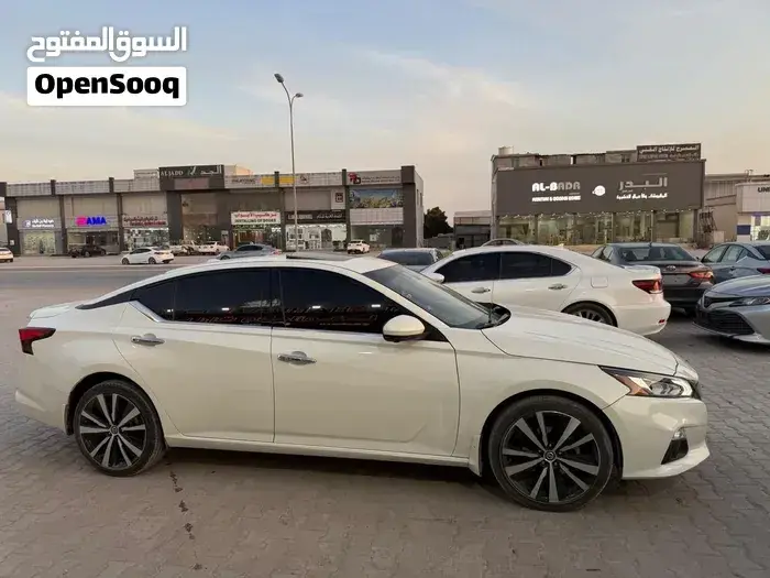 Nissan Altima 2021 photo 4