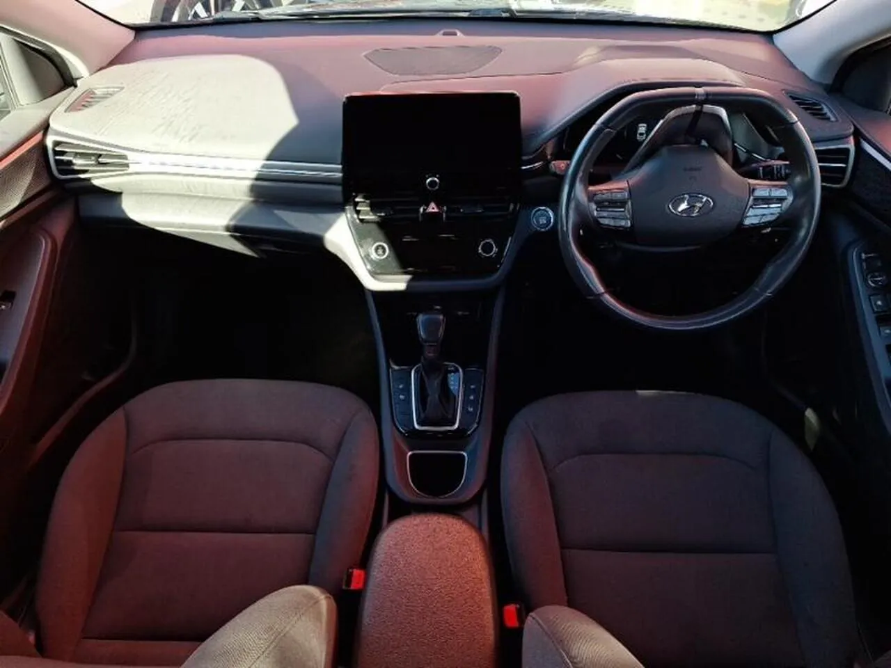 Hyundai Ioniq 2021 photo 3