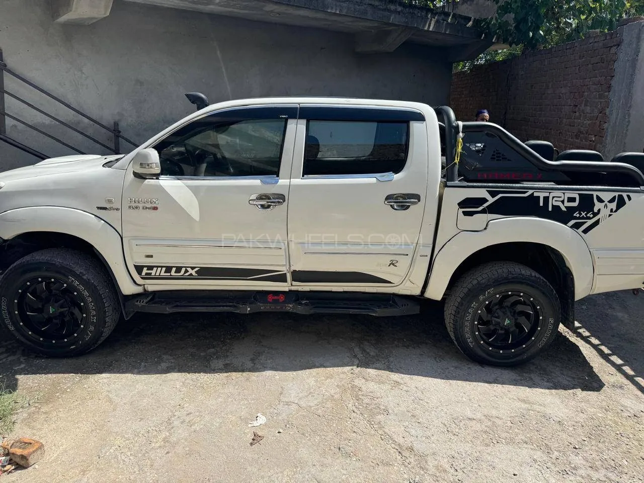 Toyota Hilux