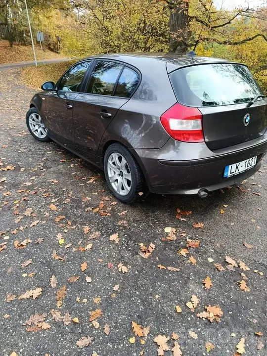 BMW 120