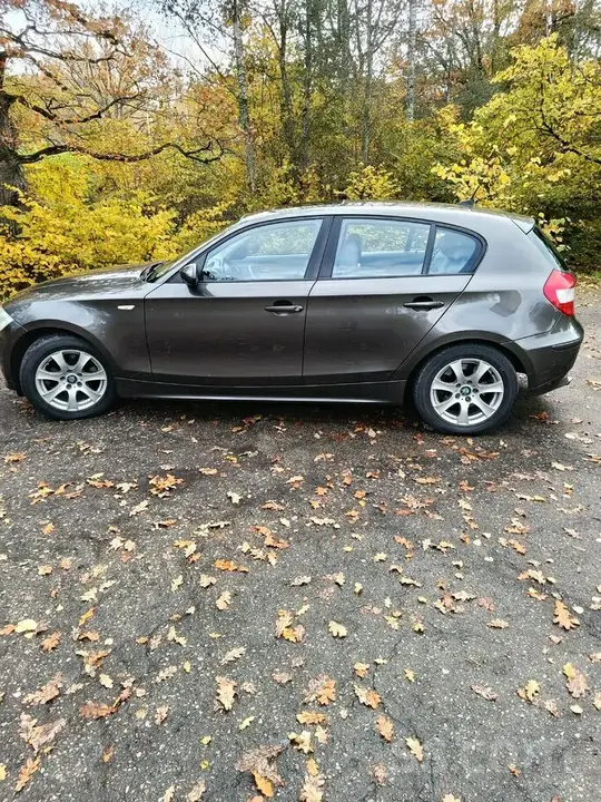 BMW 120 2005 photo 2