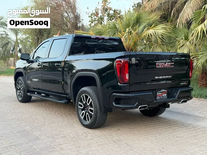 GMC Sierra