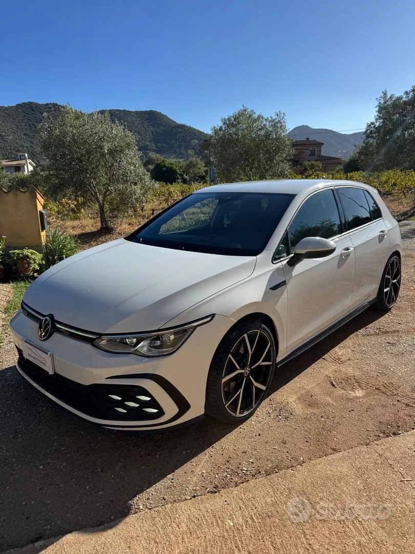 Volkswagen Golf Viii