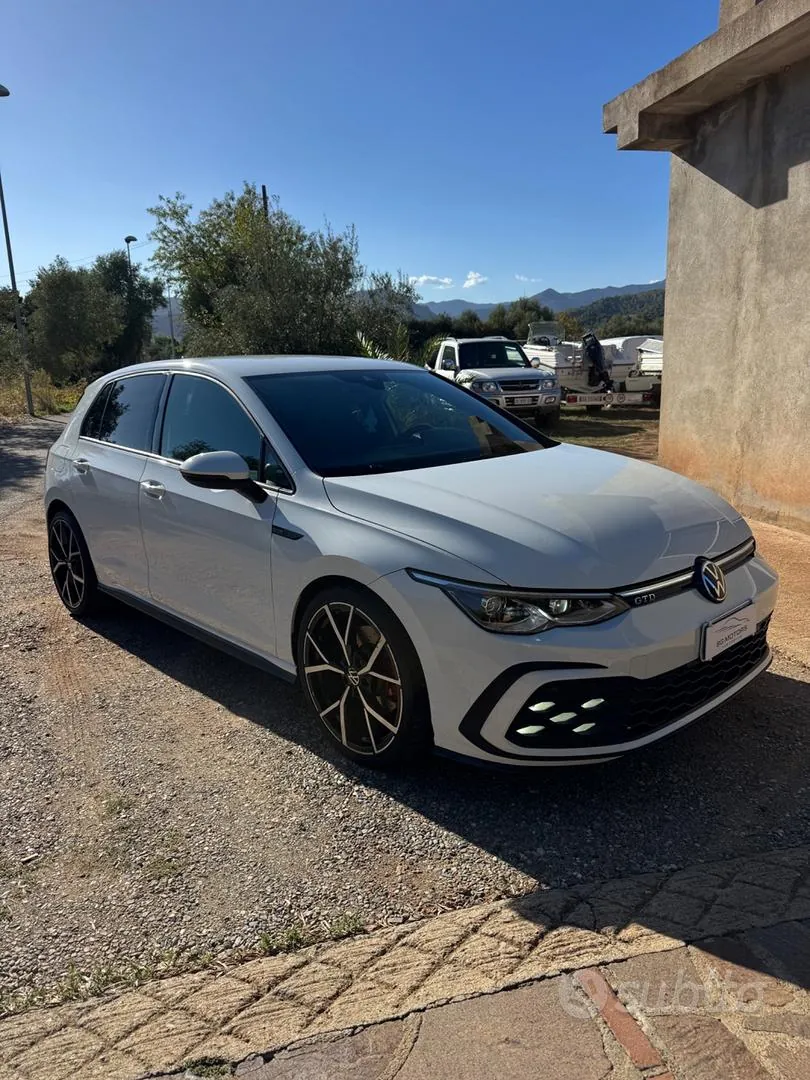 Volkswagen Golf Viii 2022 photo 2