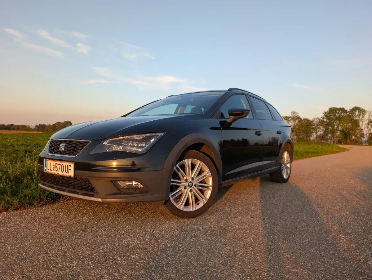 Seat Leon 2015 photo 3