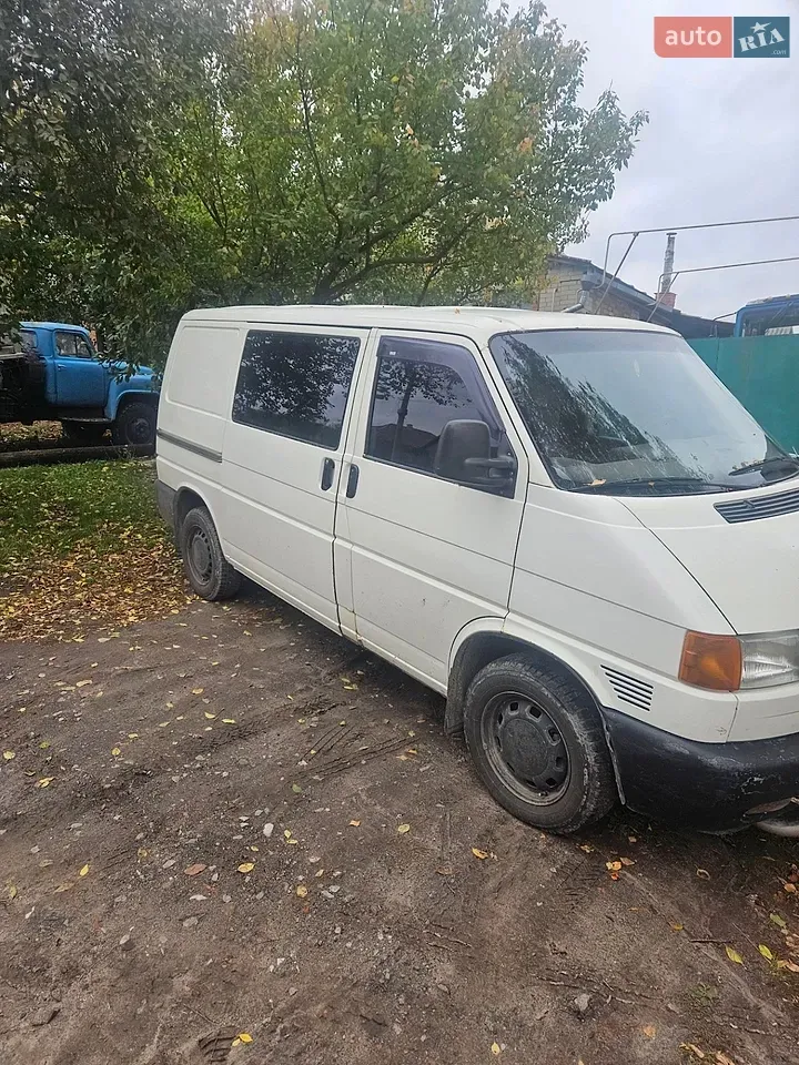 Volkswagen Transporter 1999 photo 2