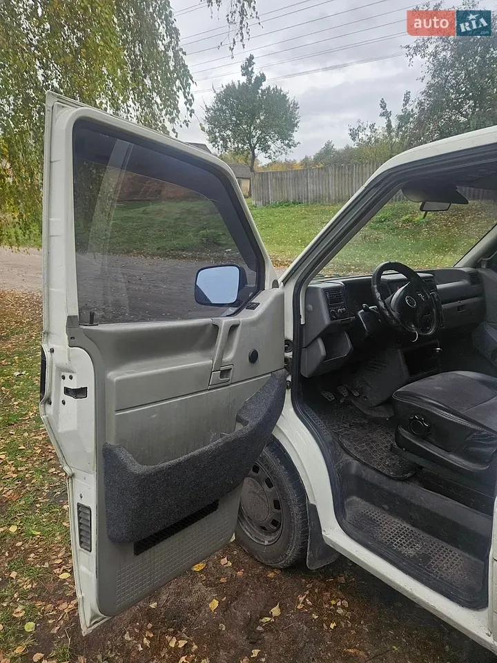 Volkswagen Transporter 1999 photo 4