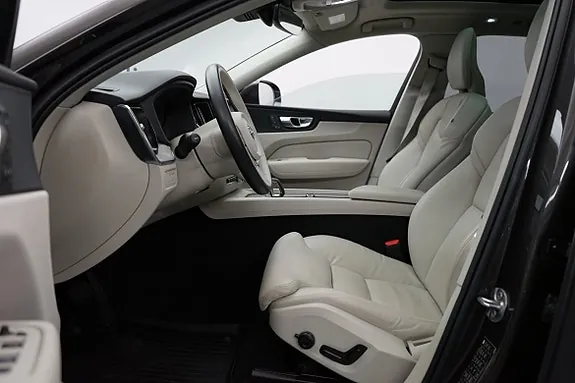 Volvo Xc60 2023 photo 5