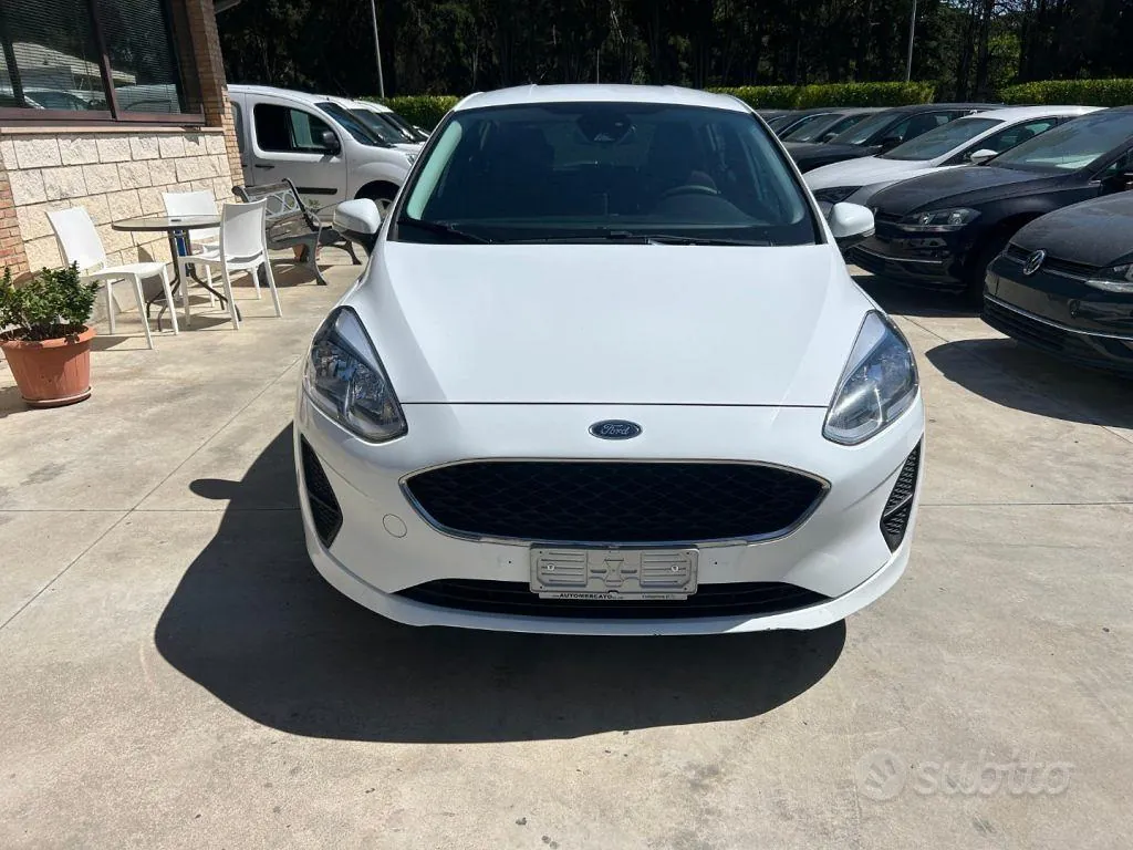 Ford Fiesta 2019 photo 2