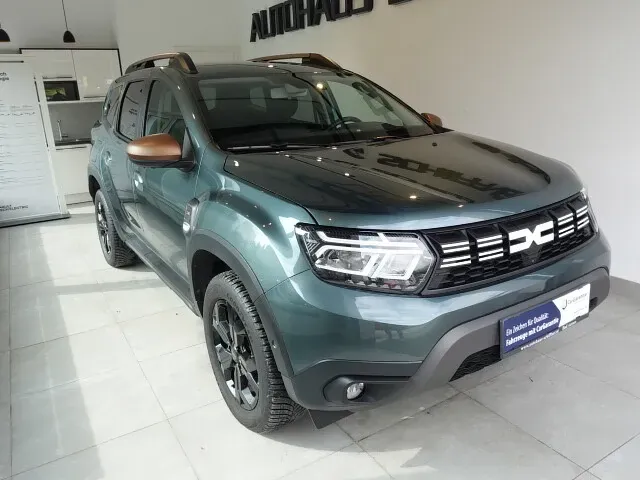Dacia Duster 2023 photo 3